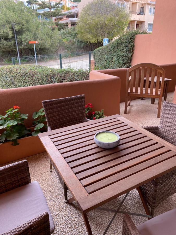 Marbella Cabopino Golf And Beach Only Adults Eksteriør billede